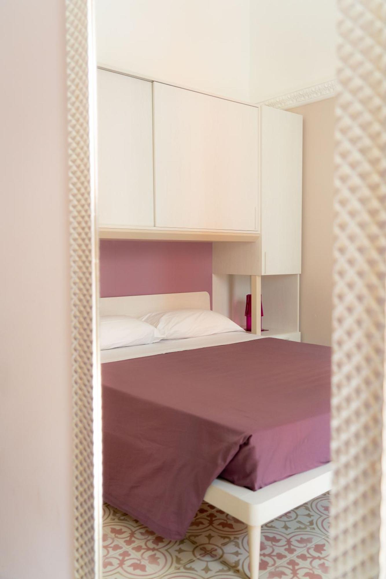 Le Tre Rondini Hotell Barletta Exteriör bild