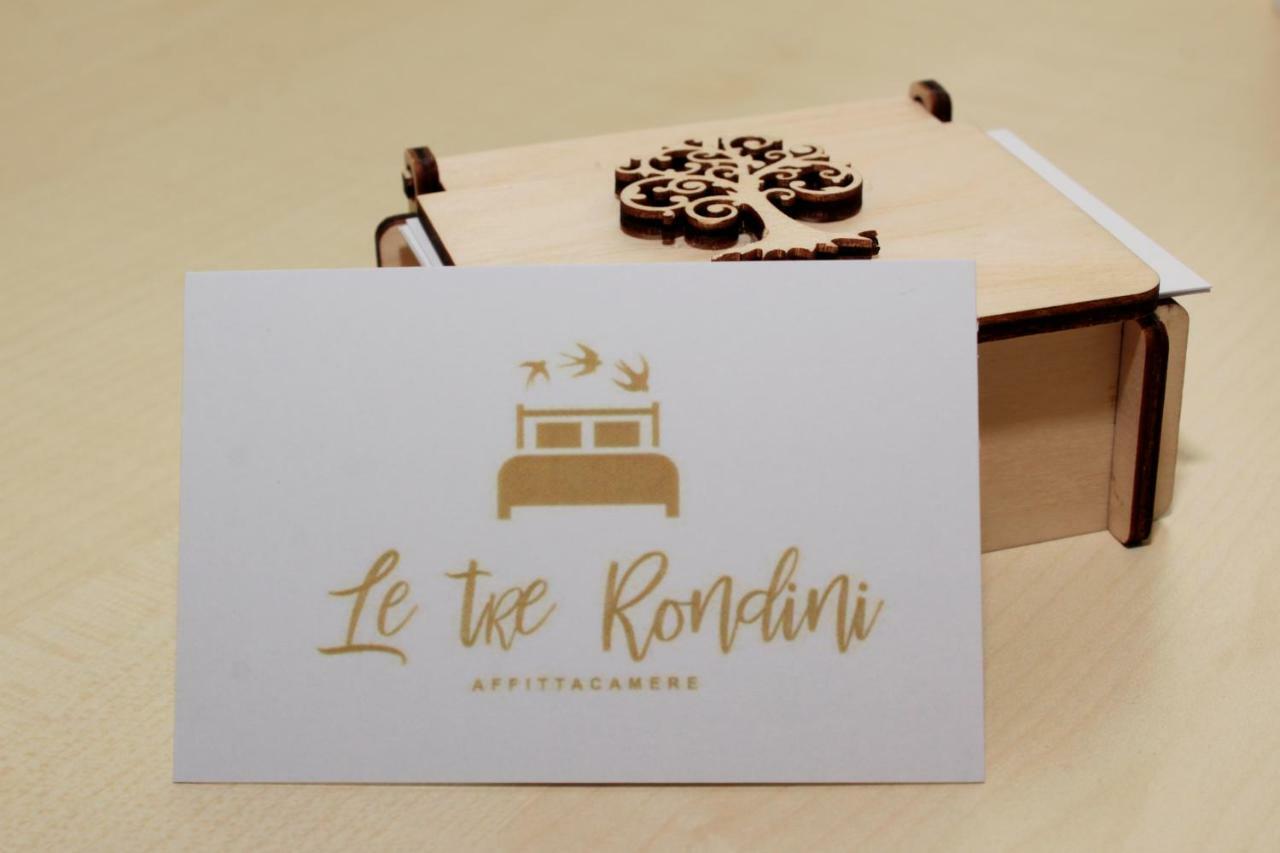 Le Tre Rondini Hotell Barletta Exteriör bild
